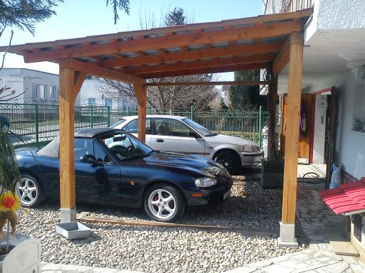 Mazda.JPG