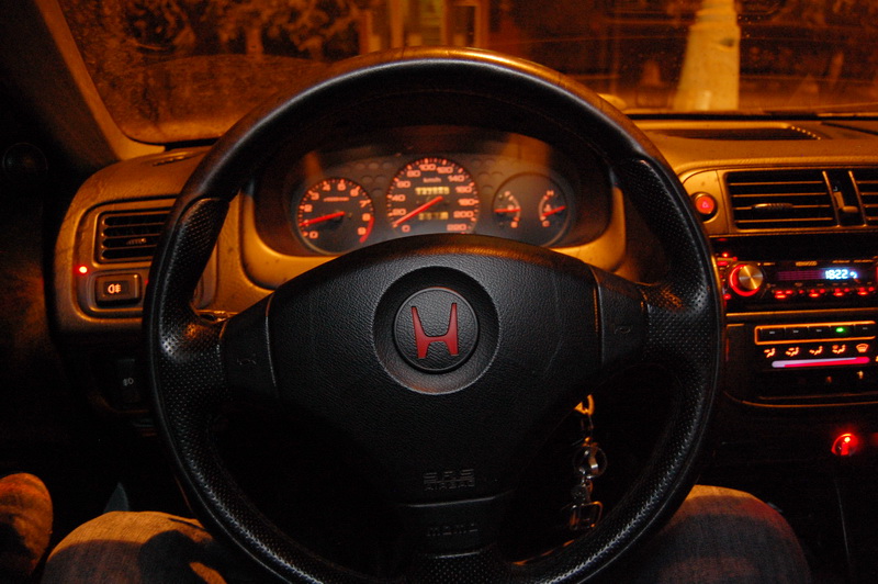 volant MOMO EK9