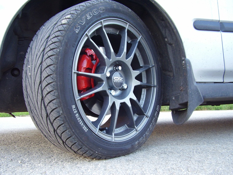 OZ Ultraleggera MG 7x16'' ET37 4x100